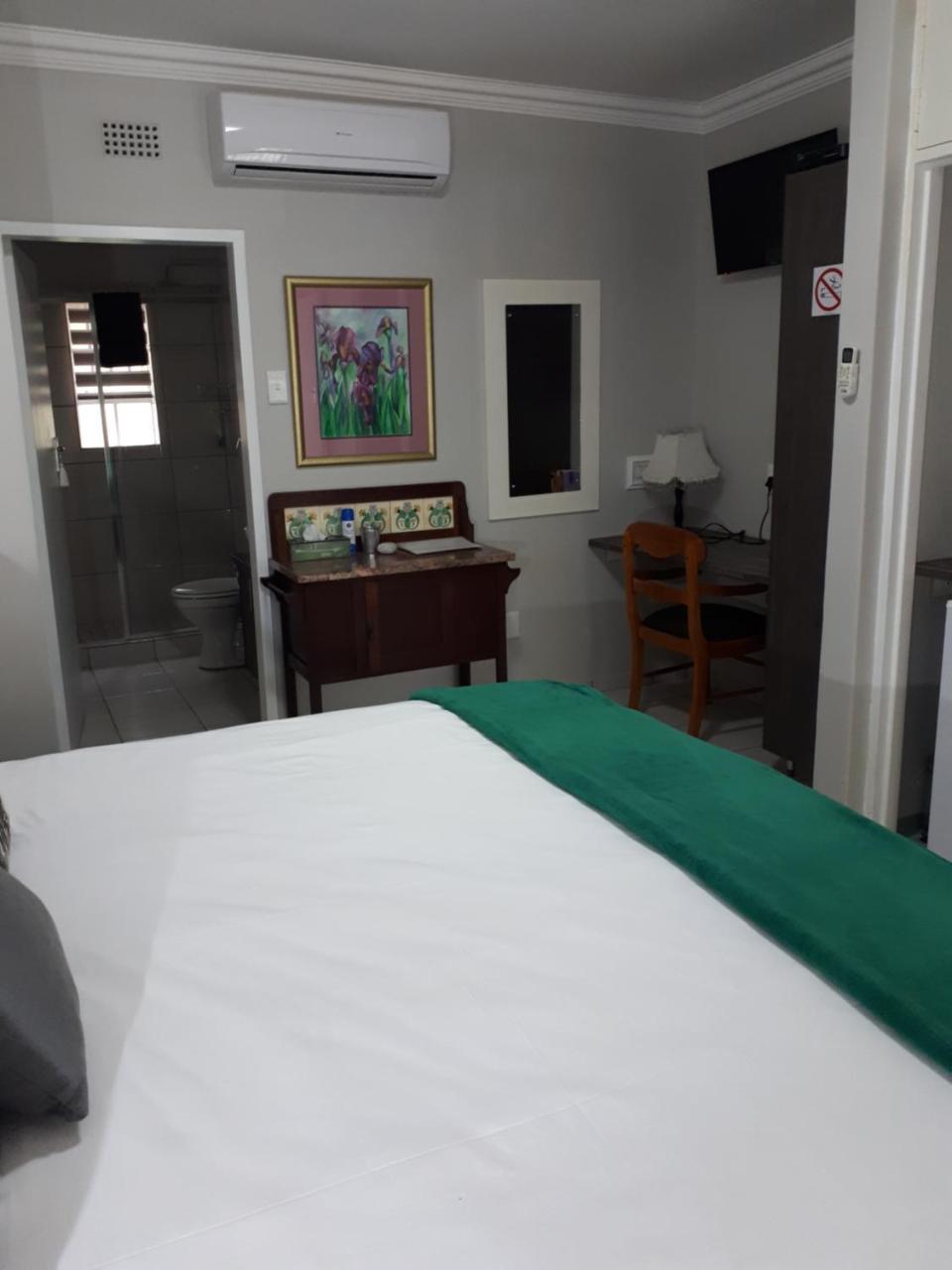Js Inn Mbombela Buitenkant foto